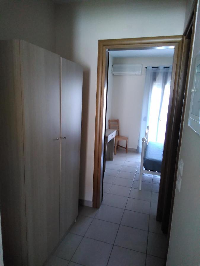 Chrusanthi'S Apartment 네아 스키오니 외부 사진