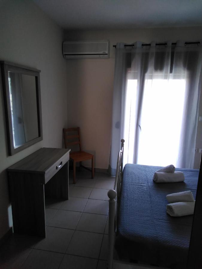 Chrusanthi'S Apartment 네아 스키오니 외부 사진